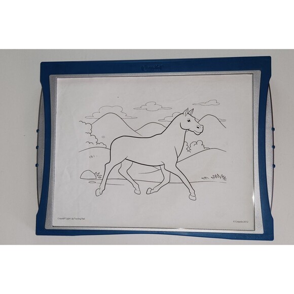 Crayola Light Up Tracing Pad Blue with Tracing Sheets LED Ultra Thin Tablet - Picture 3 of 5